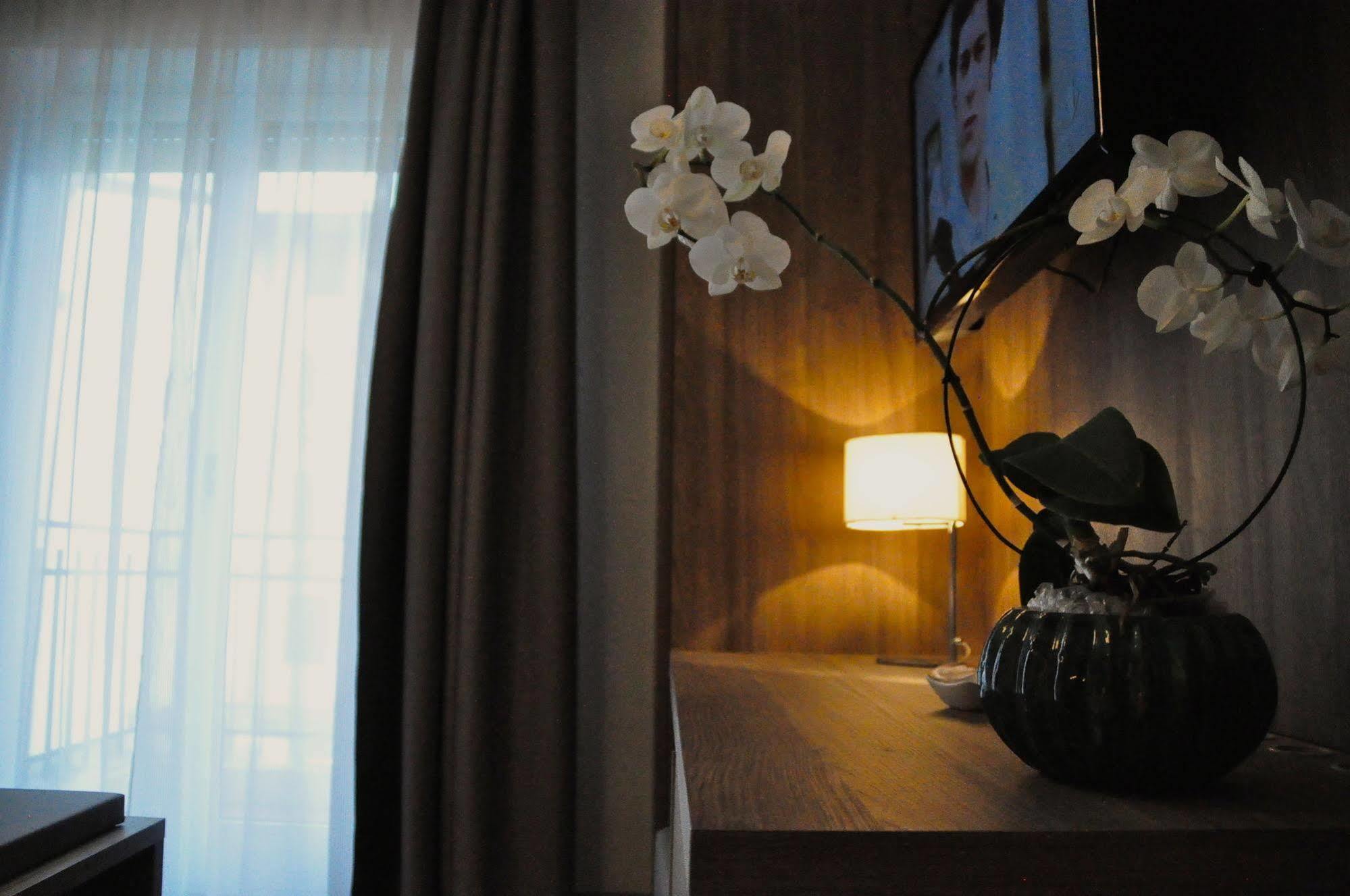 Hotel Regina Градо Экстерьер фото